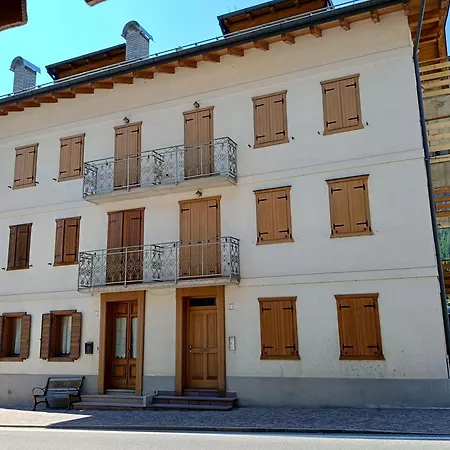 Profumo Di Legno
